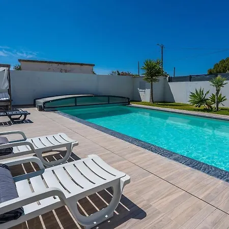 A Vida é Linda Villa *