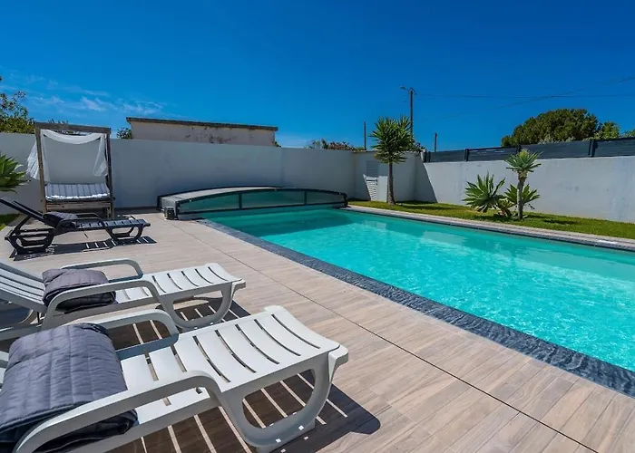 A Vida é Linda Villa *